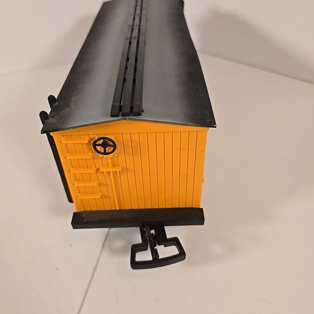 New Bright D&W‎ RR Denver Express Box Car